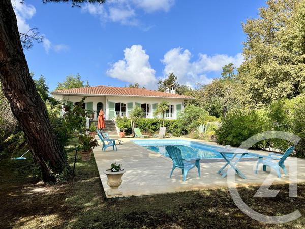 Maison à vendre  9 pièces - 213 m2 ANDERNOS LES BAINS - 33