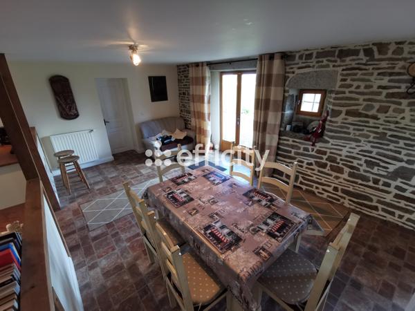 Maison 9 pièces - 269 m²