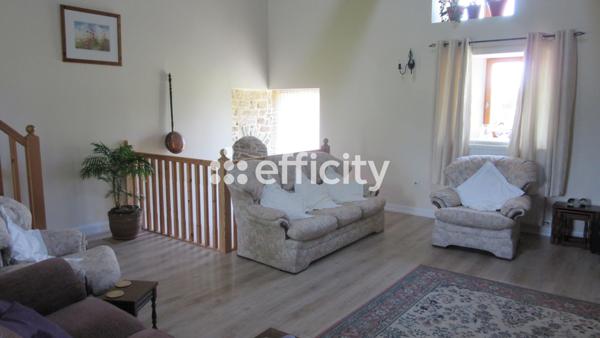 Maison 9 pièces - 269 m²