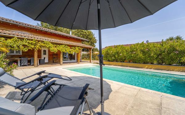 Maison à vendre    6 pièces •  Lit-et-Mixe