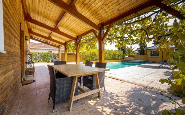 Maison à vendre    6 pièces •  Lit-et-Mixe