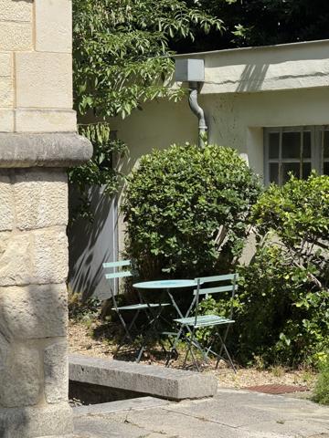 Biarritz (64200) APPARTEMENT T2 SAINT CHARLES DANS BATISSE HISTORIQUE