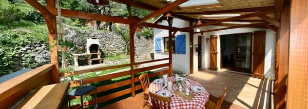 Dpt Alpes Maritimes (06), à vendre Breil sur ROYA Maison 7 pièces sur 1312 m² de terrain belle dégagée sur montagnes