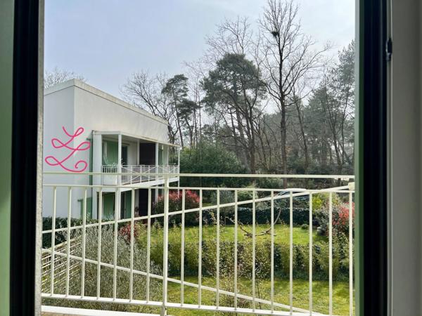 Maison d'architecte, 4 chambres et jardin ,classée A