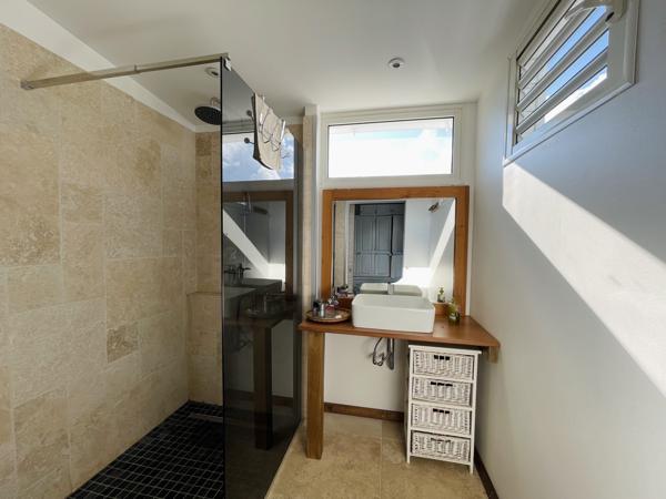 Villa 7 pièces – Piscine, garage, terrain 914 m² – Ravine des Cabris (Saint-Pierre)