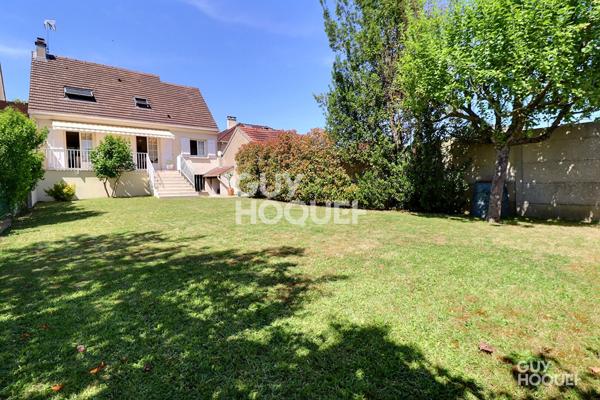 Maison Ste Genevieve Des Bois 5 pièce(s) 107M2