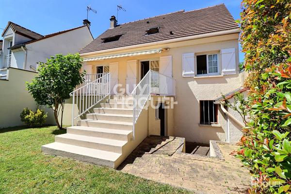 Maison Ste Genevieve Des Bois 5 pièce(s) 107M2