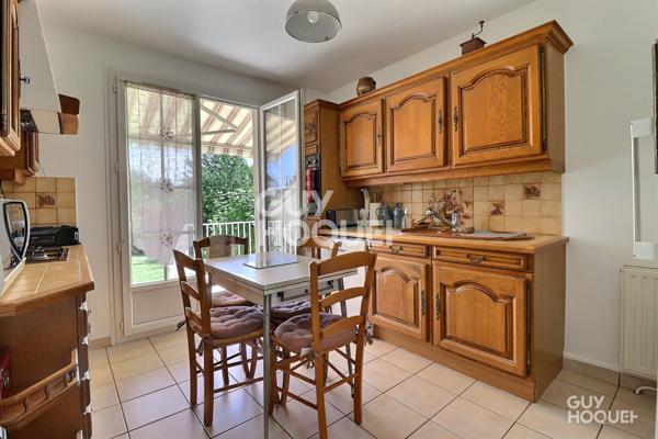 Maison Ste Genevieve Des Bois 5 pièce(s) 107M2