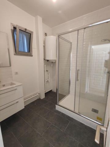 Appartement F2 37 m2 TBE, RDC avec jardin de 55m2