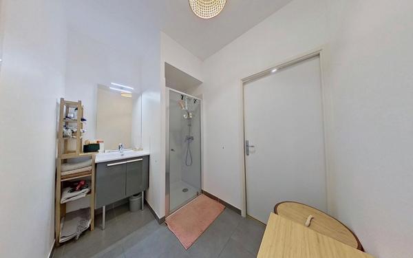 Appartement à louer    2 pièces • 47,20 m2 Bordeaux