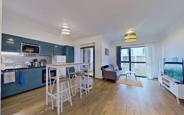 Appartement à louer    2 pièces • 47,20 m2 Bordeaux