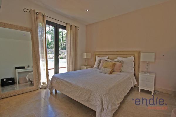 Lorgues, Magnifique Villa de 150m2, 3 chambres, piscine