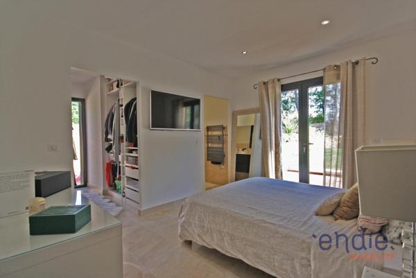 Lorgues, Magnifique Villa de 150m2, 3 chambres, piscine