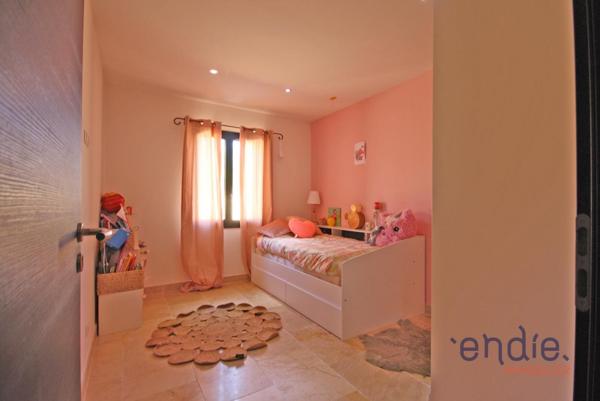 Lorgues, Magnifique Villa de 150m2, 3 chambres, piscine
