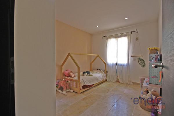 Lorgues, Magnifique Villa de 150m2, 3 chambres, piscine