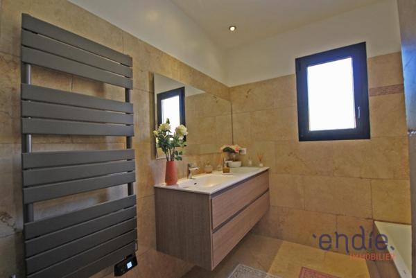 Lorgues, Magnifique Villa de 150m2, 3 chambres, piscine