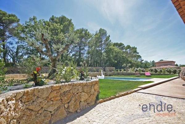 Lorgues, Magnifique Villa de 150m2, 3 chambres, piscine