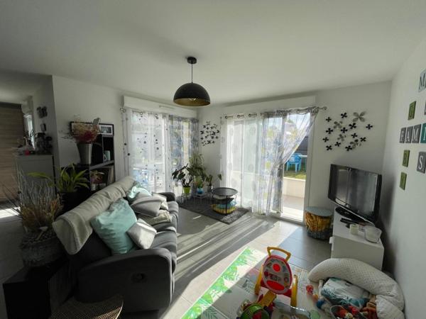 Venez visitez rapidement cette jolie maison.