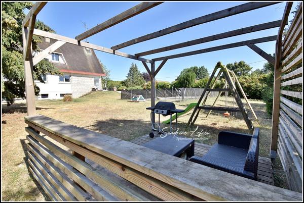 La Chaussée-d'Ivry – Maison familiale avec piscine, sous-sol total et plus de 2 788 m² de terrain