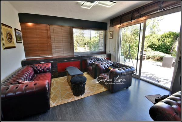 La Chaussée-d'Ivry – Maison familiale avec piscine, sous-sol total et plus de 2 788 m² de terrain