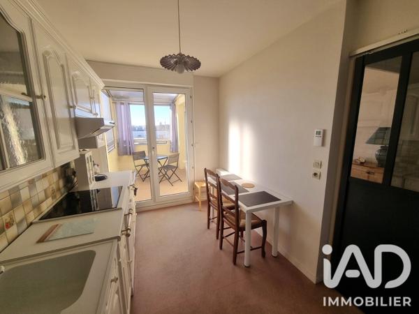 Location appartement 3 pièces 72,5 m² Épernon