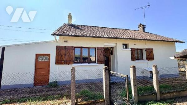 Situé à SALBRIS (41300) dans un quartier résidentiel très calme, sans circulation, ce pavillon ...