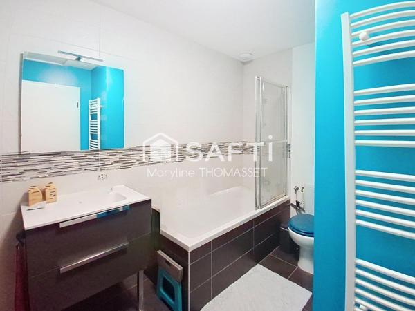 duplex en rez de jardin, avec 3 chambres