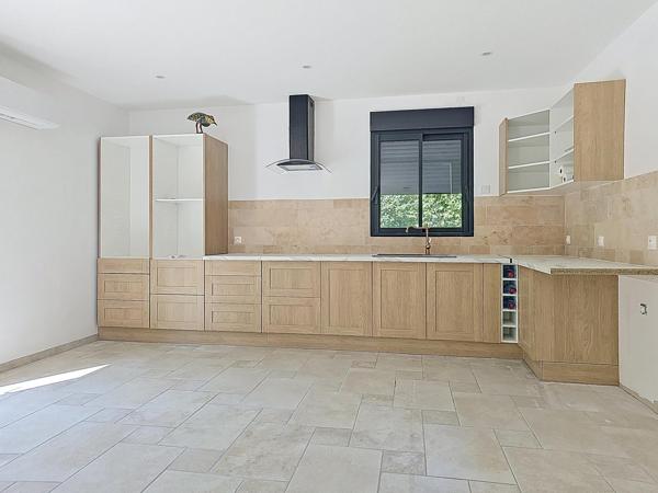 Villa 6 pièces 160m² double garage proche Provins