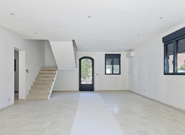 Villa 6 pièces 160m² double garage proche Provins