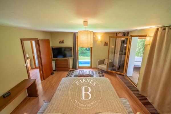 Sciez, Maison 5 Chambres -  310 m² à vendre