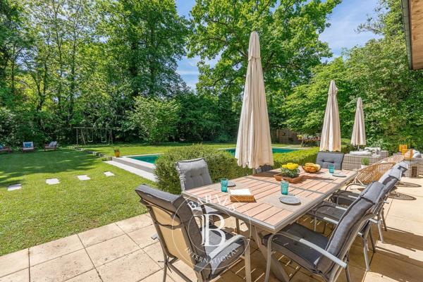 Sciez, Maison 5 Chambres -  310 m² à vendre