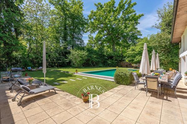 Sciez, Maison 5 Chambres -  310 m² à vendre