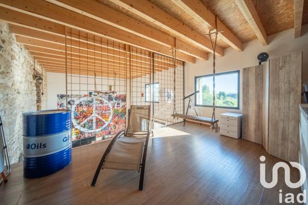 Maison 6 pièces de 200 m² à Russange (57390)