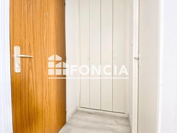 Location Studio 26 m² - 5 - 7 RUE DE L'ABREUVOIR Metz 57000