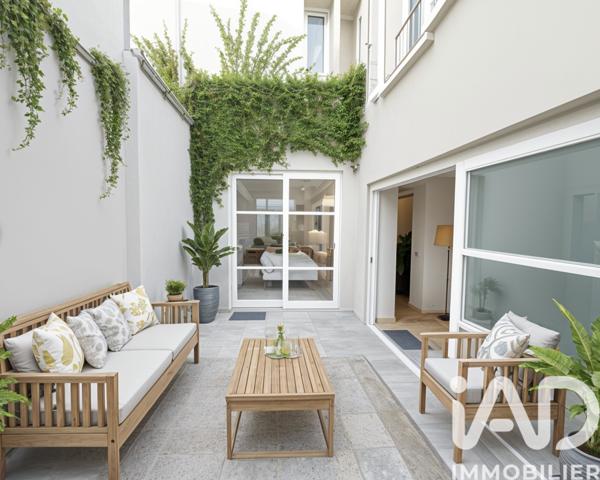 Maison à vendre 8 pièces 145 m² Paris 15