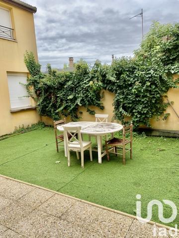 Maison 6 pièces de 137 m² à Saint-Denis (93200)