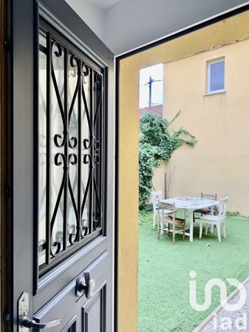 Maison 6 pièces de 137 m² à Saint-Denis (93200)