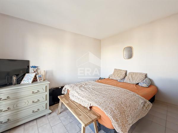 À vendre ? Appartement T4 lumineux + Place privative + Cave  80 m²  quartier Saint-Loup