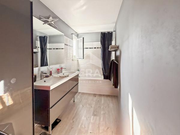 À vendre ? Appartement T4 lumineux + Place privative + Cave  80 m²  quartier Saint-Loup