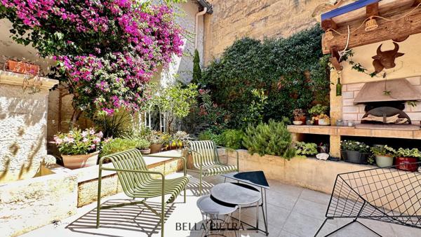 Aubord (30620) Rare - Maison de Maître 245 m² en coeur de village à 15' de Nimes