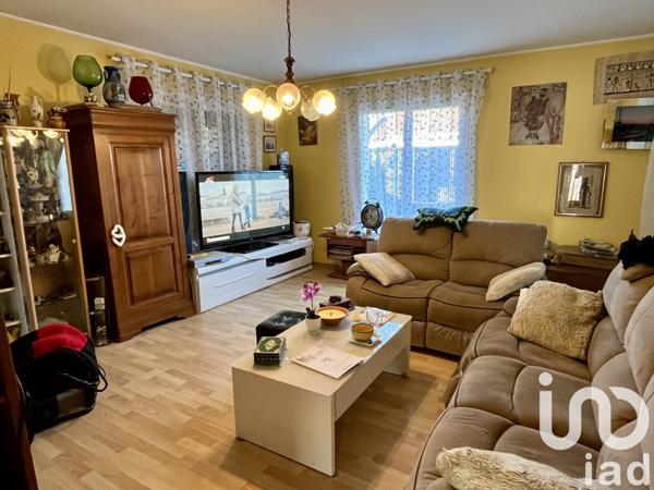 Maison 5 pièces de 127 m² à Naintré (86530)