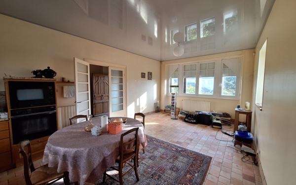 Maison à vendre    5 pièces • 100 m2 Trébeurden