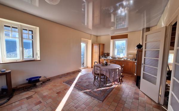 Maison à vendre    5 pièces • 100 m2 Trébeurden