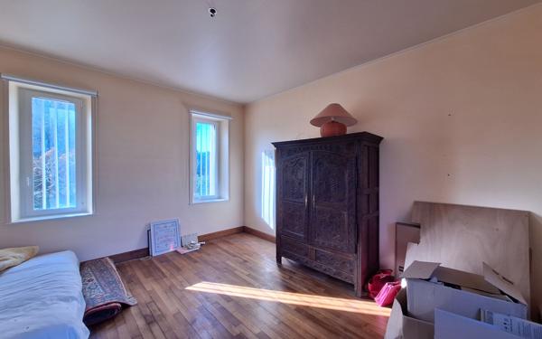 Maison à vendre    5 pièces • 100 m2 Trébeurden