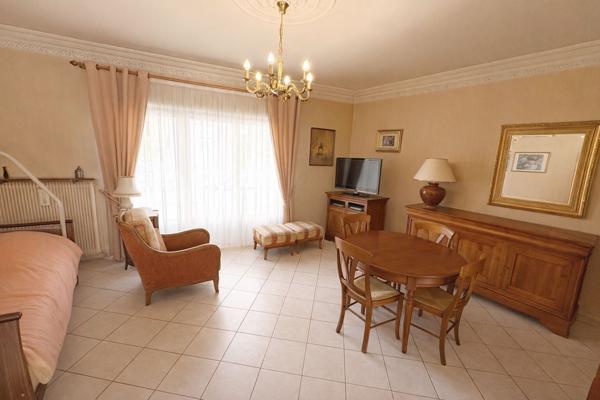 Maison Amiens 9 pièce(s) 221 m2