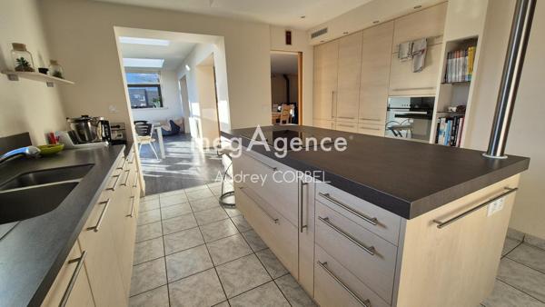 Maison à PLERIN, 22190 - 9 pièces 192m²