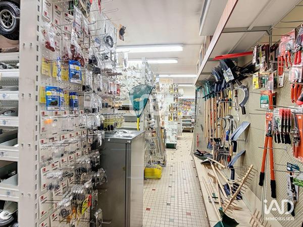 Boutique/Local commercial à vendre 550 m² Caylus