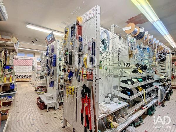 Boutique/Local commercial à vendre 550 m² Caylus