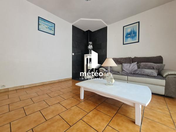 Maison familiale située à 700m des plages !