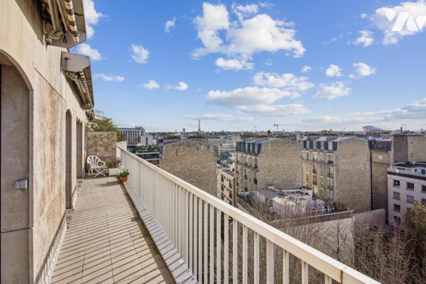 Appartement et son balcon terrasse plein soleil au dernier étage au calme